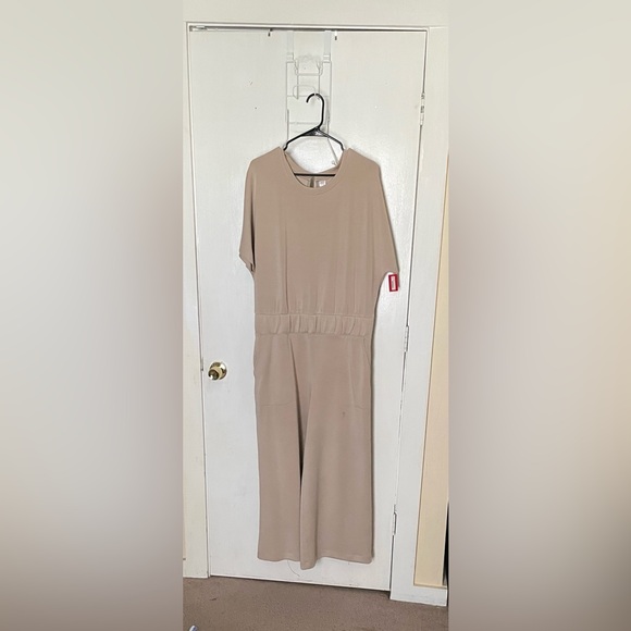 SPANX AirEssentials Cap Sleeve Cinched Jumpsuit - Picture 2 of 2